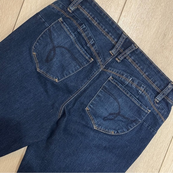 WHBM distressed dark wash “royalty for me” straight leg jean ❤️ - Picture 7 of 8